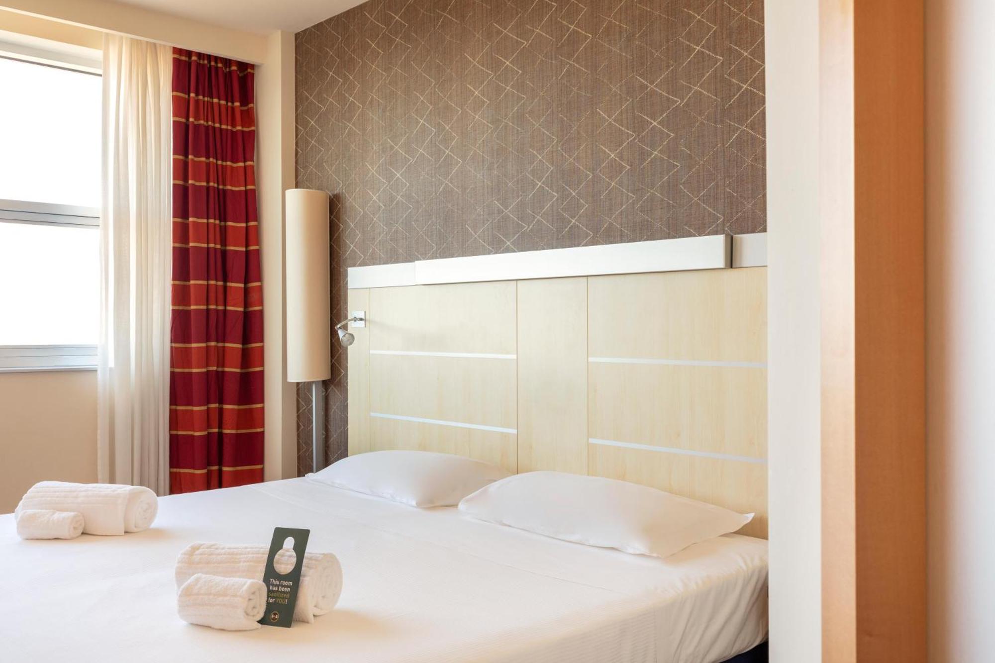 B&B Hotel Cherasco Langhe Екстериор снимка
