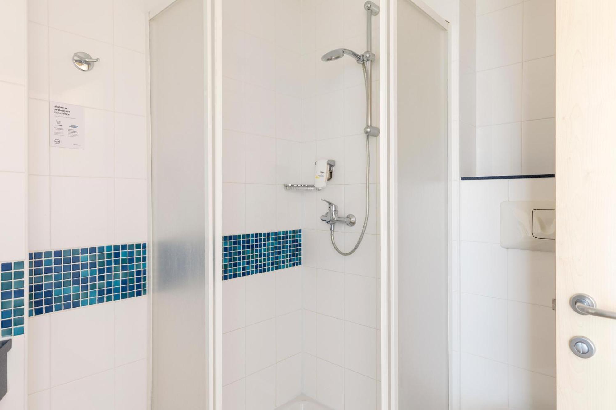 B&B Hotel Cherasco Langhe Екстериор снимка